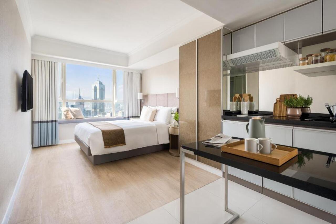 Two Macdonnell Road Aparthotel Hong Kong Exterior foto